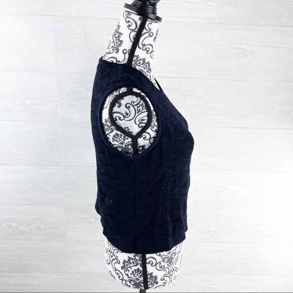 St. John Sport by Marie Gray Fan Knitted Wool Blend Tank Top - Picture 5 of 9